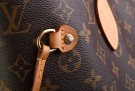 Louis Vuitton Neverfull MM thumbnail