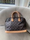 Louis Vuitton Alma  thumbnail