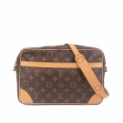 Louis Vuitton Trocadéro (1999) – klassisk crossbody i Monogram thumbnail