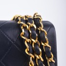 CHANEL MINI FLAP (1989) – KOMPAKT OG TIDLØS ELEGANSE thumbnail