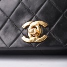 Chanel Classic Flap – Lammeskinn med 24K gull (1990-tallet) thumbnail