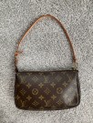 Louis Vuitton "Pochette" thumbnail