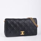 CHANEL CLASSIC FLAP (1980) – IKONISK LUKSUS MED TIDLØST UTTRYKK thumbnail