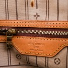 Louis Vuitton Neverfull MM thumbnail