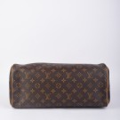LOUIS VUITTON MONTORGUEIL (2009) – ROMSLIG OG TIDLØS TOTE thumbnail