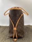 Louis Vuitton Neverfull  thumbnail