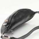 Louis Vuitton Discovery Bumbag (2019) – ikonisk belteveske i sort Monogram thumbnail