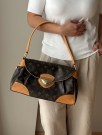 LOUIS VUITTON BEVERLY (2007) – ELEGANT OG STRUKTURERT HVERDAGSVEKSE thumbnail