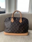 Louis Vuitton Alma  thumbnail