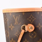 Louis Vuitton Neverfull MM – Monogram Canvas (2009) thumbnail