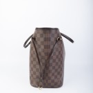 Louis Vuitton Neverfull MM thumbnail