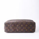 Louis Vuitton Trousse 28 1991 – Klassisk og praktisk thumbnail