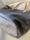 Louis Vuitton Neverfull MM thumbnail