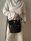 Chanel Wool Tweed Bag (2021) – klassisk veske i tweed thumbnail