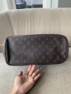Louis Vuitton Neverfull MM  thumbnail
