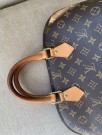 Louis Vuitton Alma thumbnail