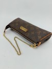 Louis Vuitton Eva Clutch thumbnail