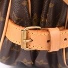 LOUIS VUITTON SAUMUR 30 (1991) – DOBBELSIDIG OG FUNKSJONELL VINTAGEKLASSIKER thumbnail