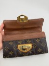 Louis Vuitton Wallet thumbnail