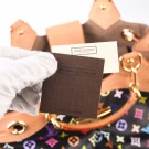  Louis Vuitton Ursula Multicolor 2007 – Lekker og leken ikon    thumbnail