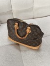 Louis Vuitton Alma  thumbnail