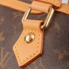 Louis Vuitton Retiro (2011) – elegant veske i Monogram thumbnail