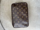 Louis Vuitton Trousse Str 23 thumbnail
