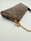 Louis Vuitton Eva Clutch thumbnail