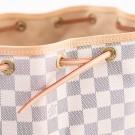 Louis Vuitton Noé GM (2007) – ikonisk bøtteveske i Damier Azur thumbnail