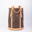 Louis Vuitton Bucket GM – Romslig klassiker fra 1998 thumbnail