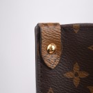 Louis Vuitton On The Go GM thumbnail