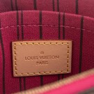 Louis Vuitton Pouch (2015) – klassisk clutch i Monogram canvas thumbnail
