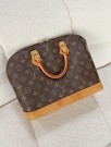 Louis Vuitton Alma thumbnail