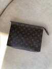 Louis Vuitton Toiletry Str 26 thumbnail