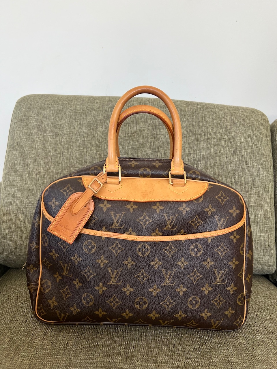 Monogram canvass